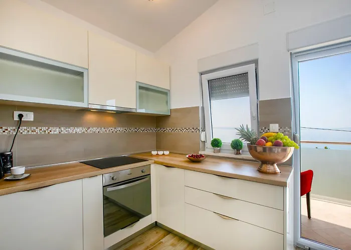 Sea Sparkle Luxury Split