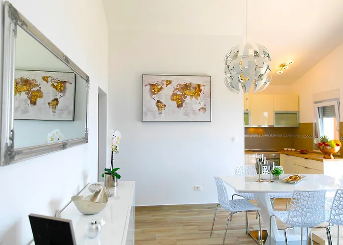 Sea Sparkle Luxury Split