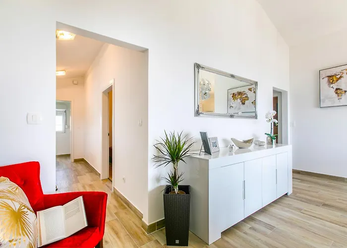 Sea Sparkle Luxury * Split